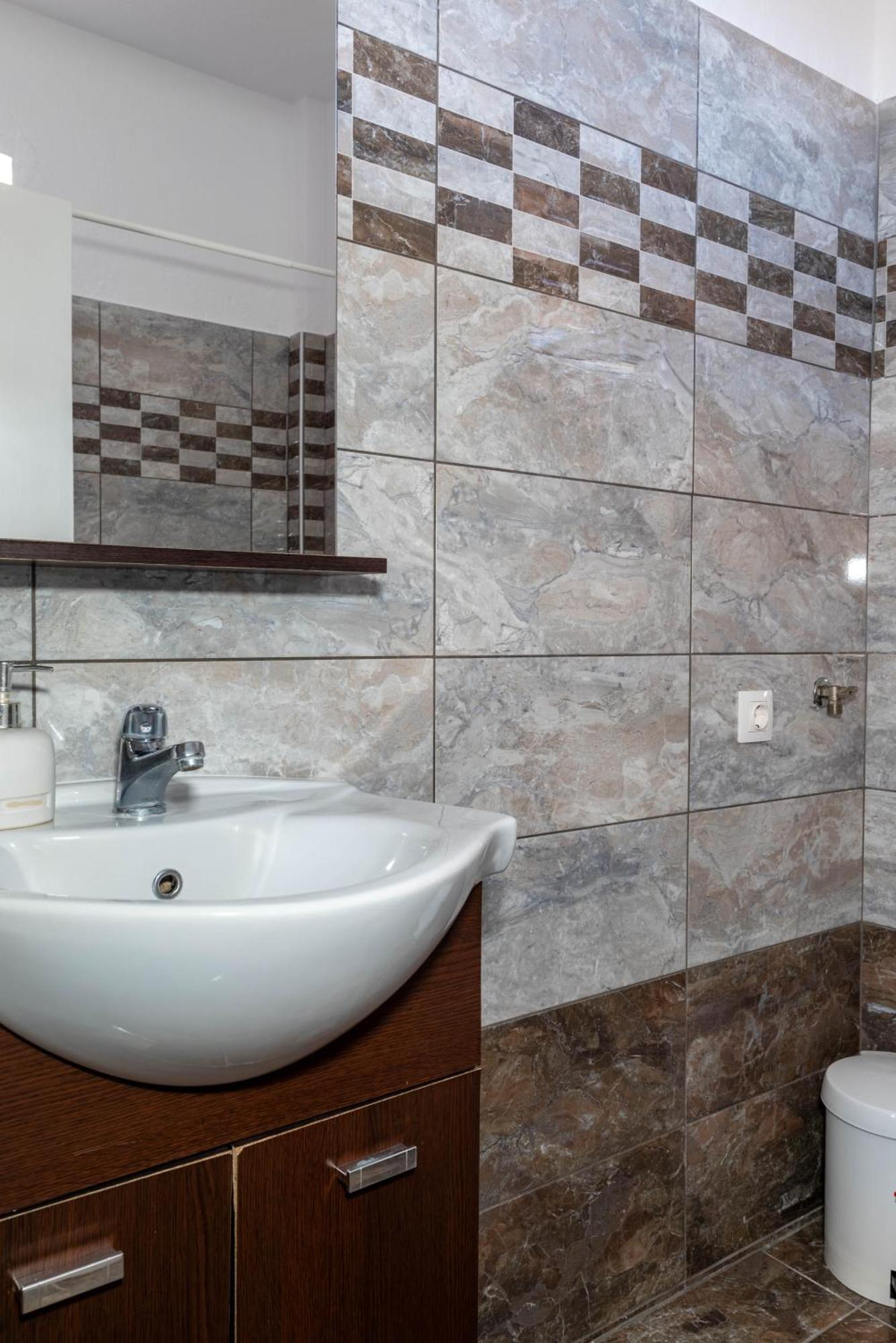 נאה רודה Aigli Luxury Studios מראה חיצוני תמונה