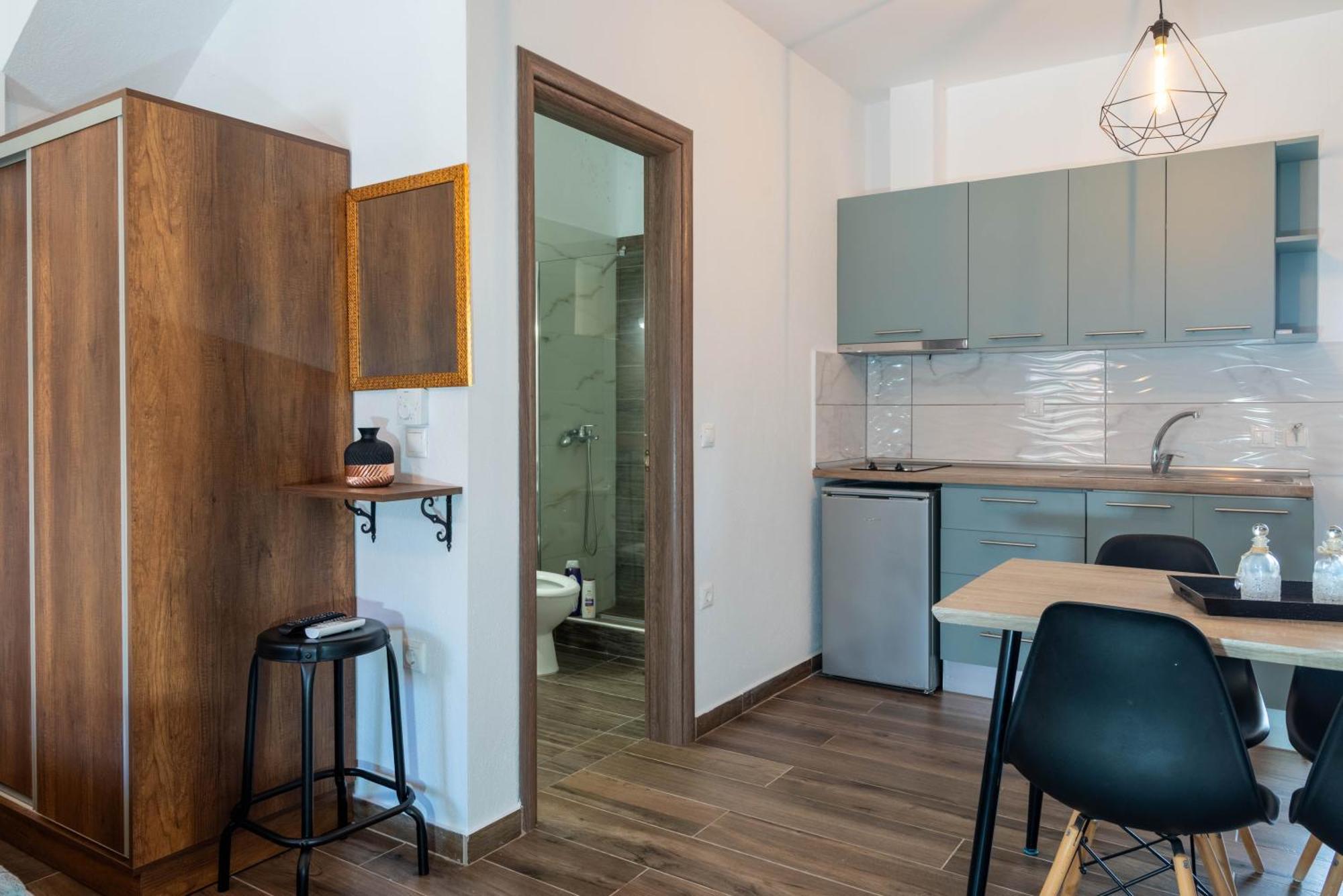 נאה רודה Aigli Luxury Studios מראה חיצוני תמונה