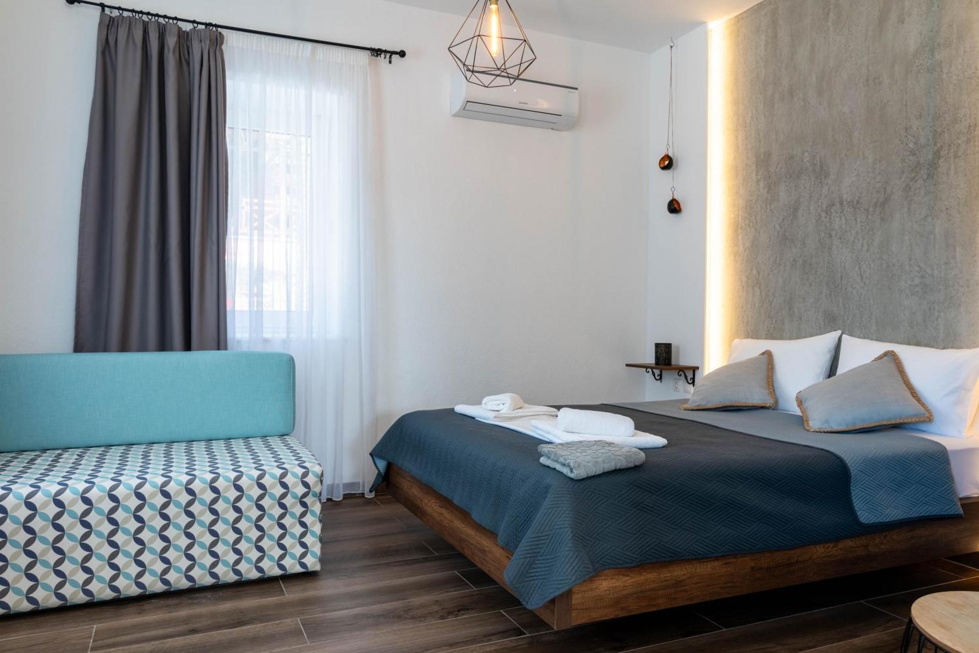 נאה רודה Aigli Luxury Studios מראה חיצוני תמונה