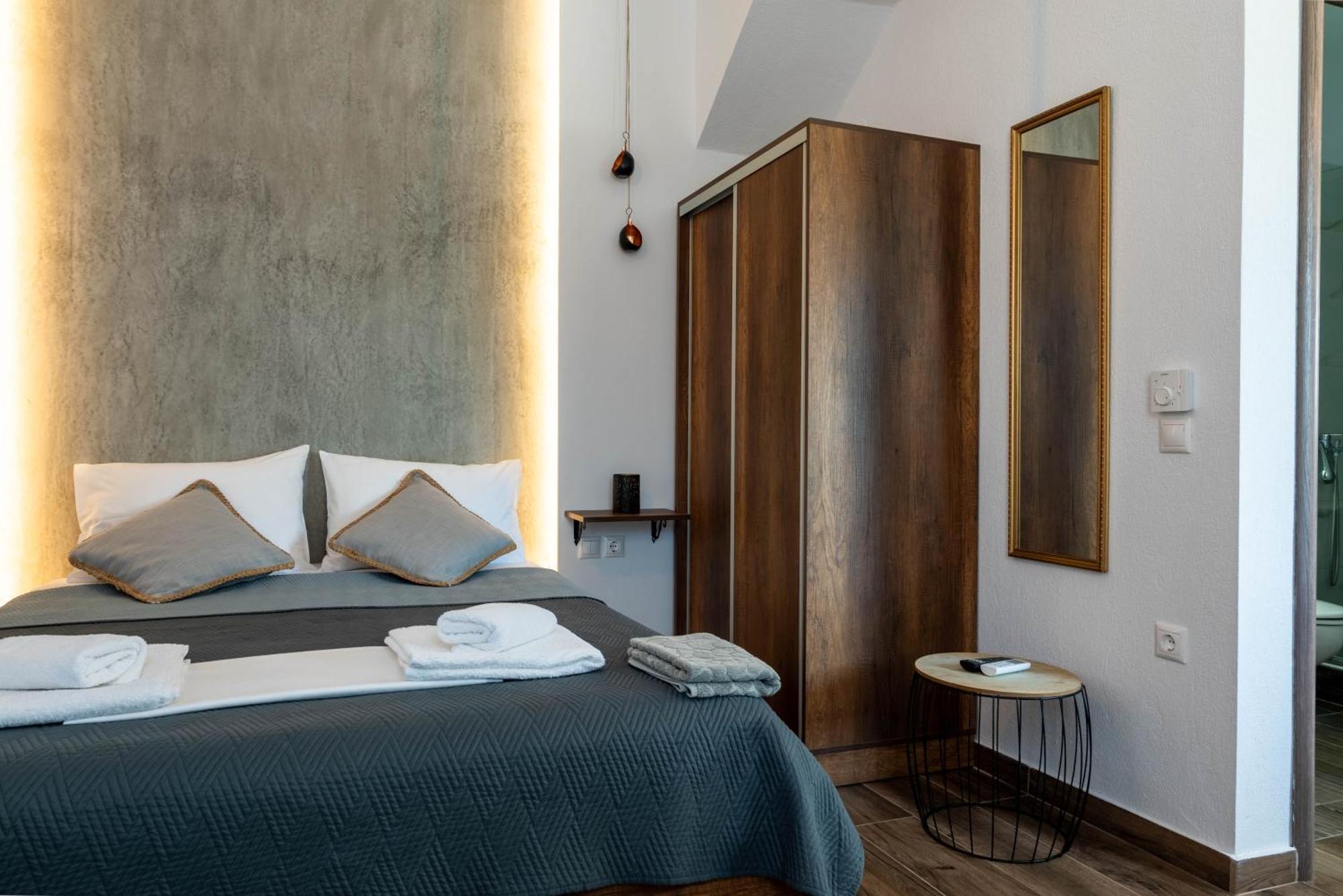 נאה רודה Aigli Luxury Studios מראה חיצוני תמונה