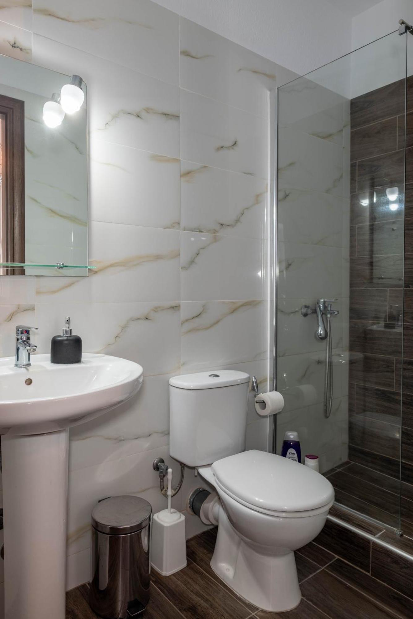 נאה רודה Aigli Luxury Studios מראה חיצוני תמונה