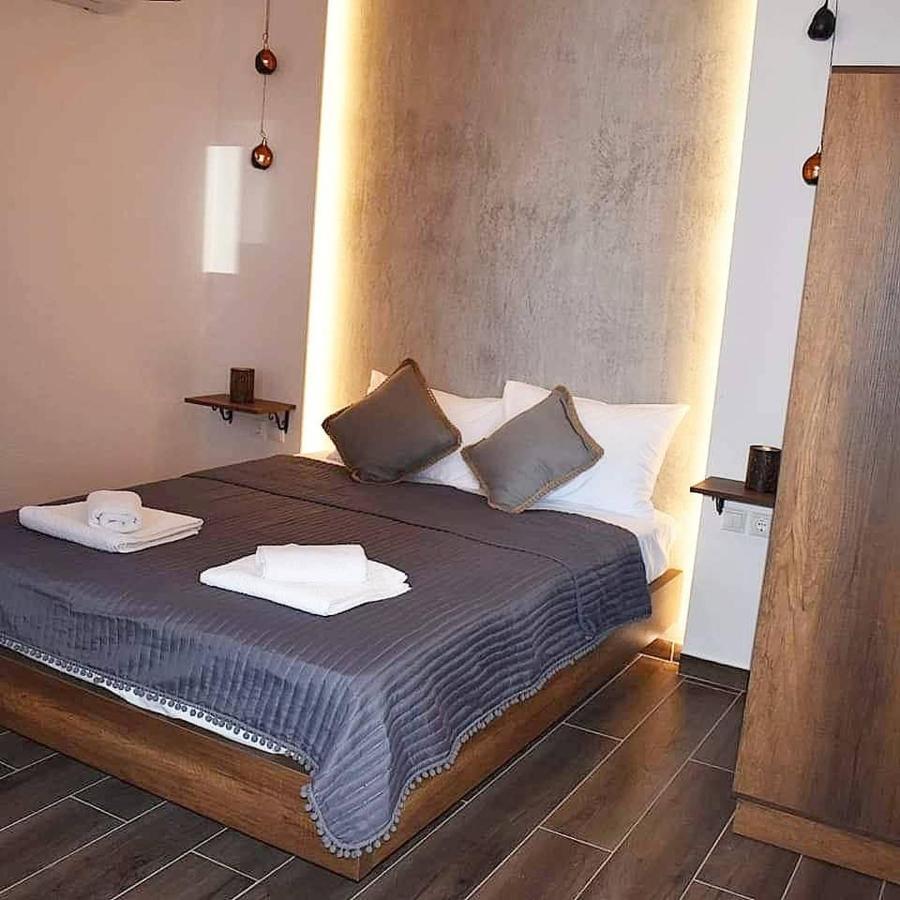 נאה רודה Aigli Luxury Studios מראה חיצוני תמונה